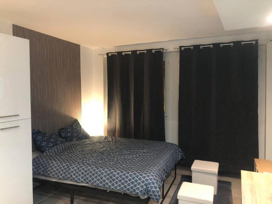 Studio Confortable Avec Balcon Villeneuve-sur-Lot Eksteriør bilde